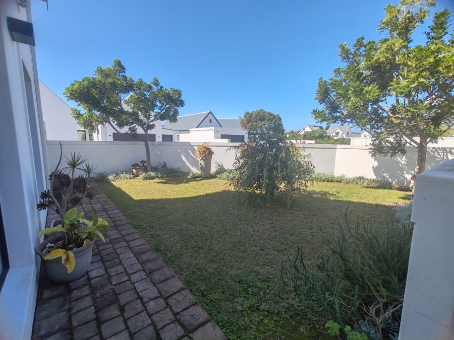 4 Bedroom Property for Sale in St Francis Links Eastern Cape